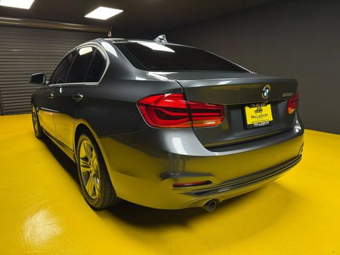 Used 2018 BMW 328d Sedan image 4
