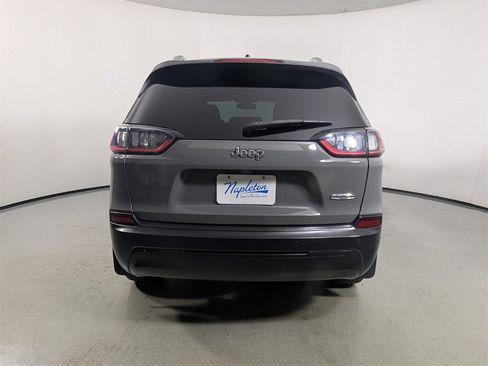 Used 2020 Jeep Cherokee Latitude Plus image 6