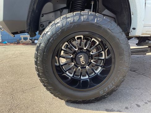 Used 2016 RAM 2500 Tradesman w/ Popular Equipment Group image 14