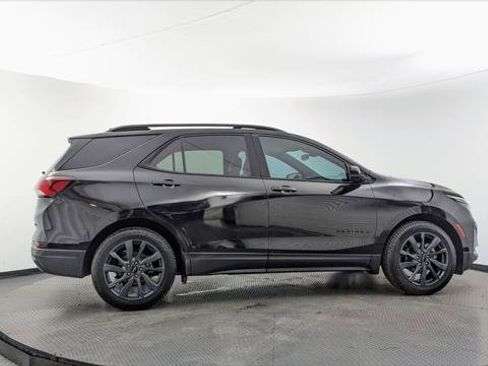 Used 2022 Chevrolet Equinox RS FWD image 9