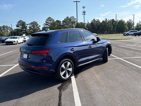 Used 2020 Audi Q5 2.0T Premium w/ Titanium Sport Package AWD/4WD image 32