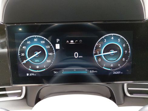 Used 2025 Hyundai Elantra SEL FWD image 34