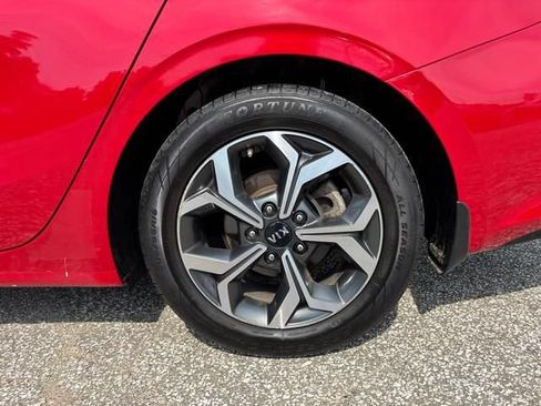 Used 2021 Kia Forte LXS FWD image 33