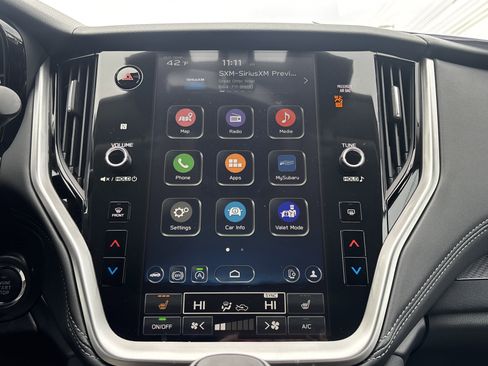 Used 2024 Subaru Outback Premium w/ Popular Package #1A image 23