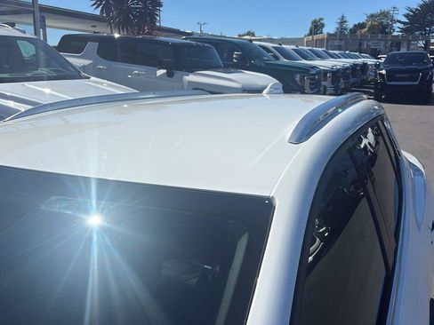 Used 2024 Chevrolet Equinox EV LT w/ LPO, Blackout Package FWD image 9