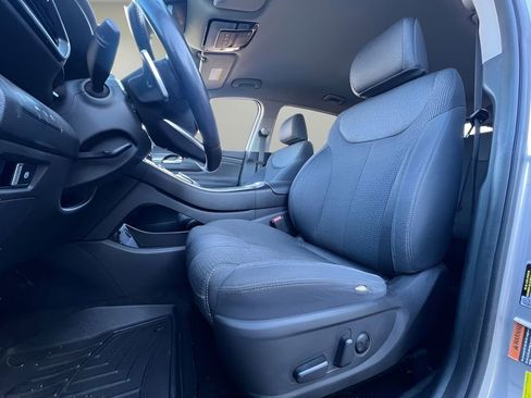 Used 2022 Hyundai Santa Fe XRT image 11