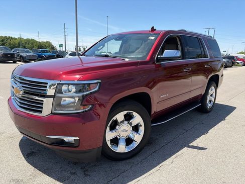 Used 2017 Chevrolet Tahoe Premier AWD/4WD image 3