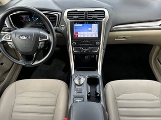 Certified 2019 Ford Fusion SE video 3