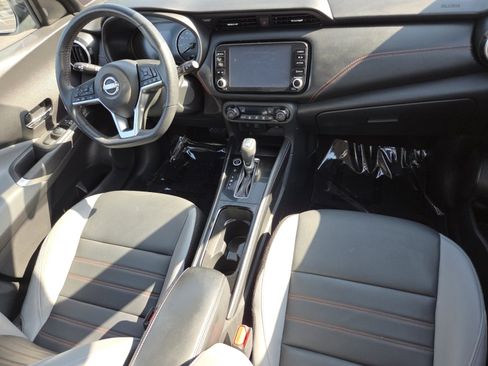 Used 2023 Nissan Kicks SR w/ SR Premium Package FWD image 24