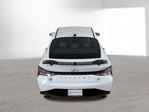 Used 2022 Hyundai Elantra N Base image 38