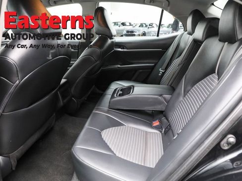 Used 2023 Toyota Camry SE image 21