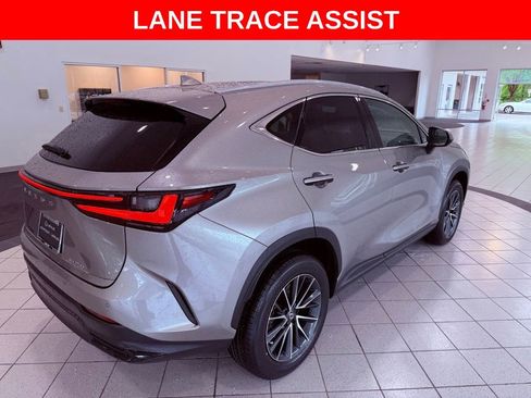 Used 2025 Lexus NX 250 FWD w/ Cold Area Package image 8