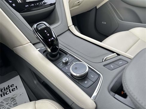 Certified 2023 Cadillac XT6 Premium Luxury image 55