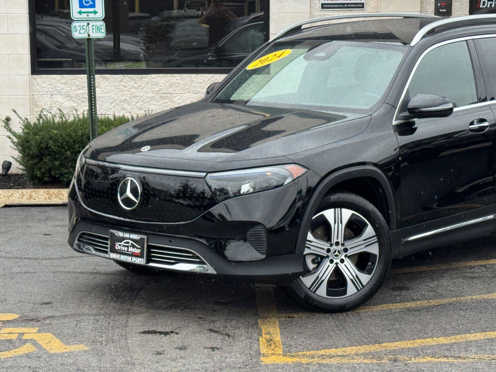 Used 2024 Mercedes-Benz EQB 300 4MATIC w/ Winter Package image 3