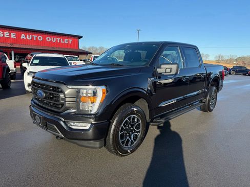 Used 2022 Ford F150 XLT w/ Equipment Group 302A High AWD/4WD image 2
