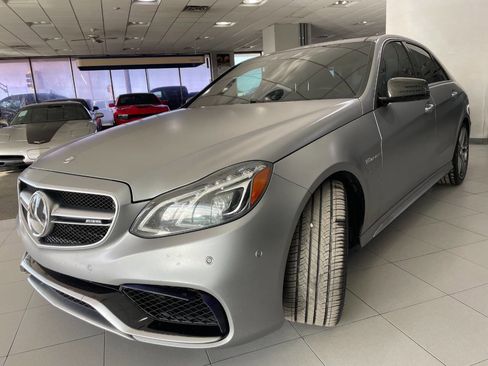 Used 2014 Mercedes-Benz E 63 AMG S-Model image 3