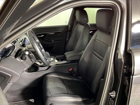 Used 2023 Land Rover Range Rover Evoque HST image 24