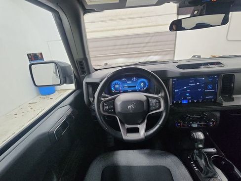 Used 2025 Ford Bronco Big Bend image 12
