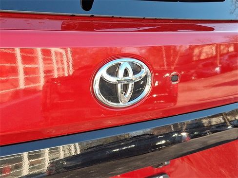 Used 2025 Toyota Sequoia Limited w/ Tow Technology Package image 31