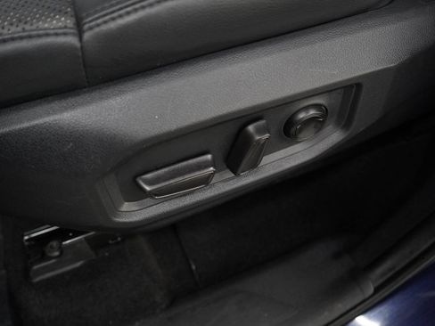 Used 2022 Toyota Tundra Limited AWD/4WD image 23