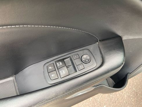 Used 2017 Dodge Challenger GT w/ Driver Convenience Group image 14