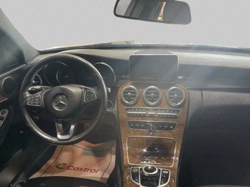 Used 2018 Mercedes-Benz C 300 Sedan image 14