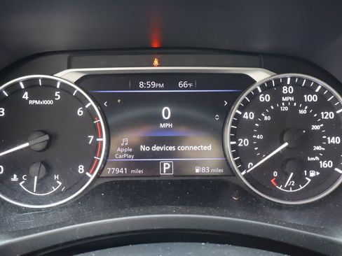 Used 2022 Nissan Sentra SR w/ Midnight Edition FWD image 9