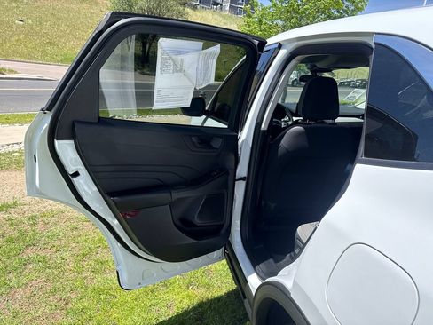 Certified 2022 Ford Escape SE w/ Convenience Package AWD/4WD image 19