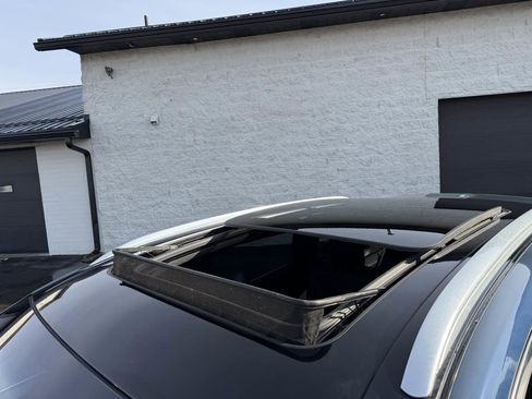 Used 2016 Lincoln MKX Reserve w/ Climate Package image 9