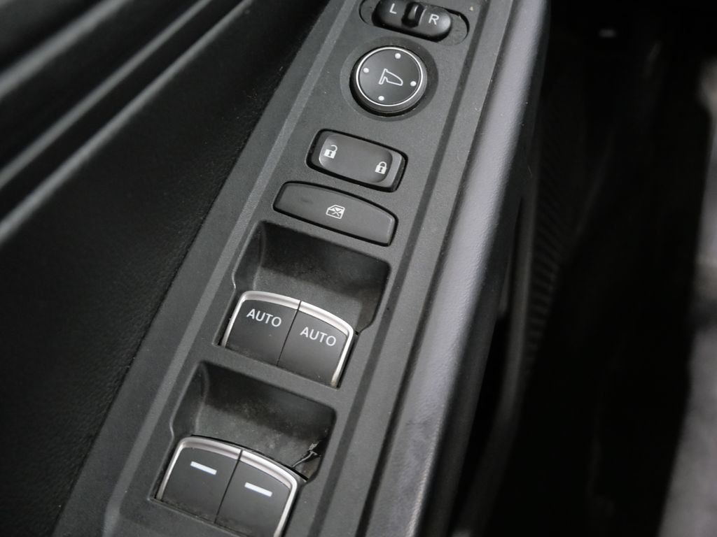 Used 2024 Honda Accord LX image 12