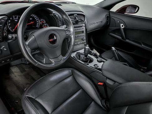 Used 2013 Chevrolet Corvette Z06 w/ Battery Protection Package image 21