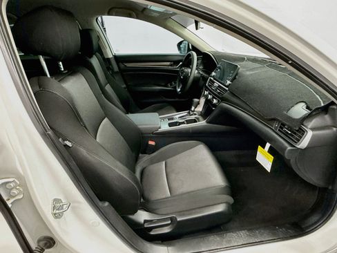Used 2020 Honda Accord LX image 28