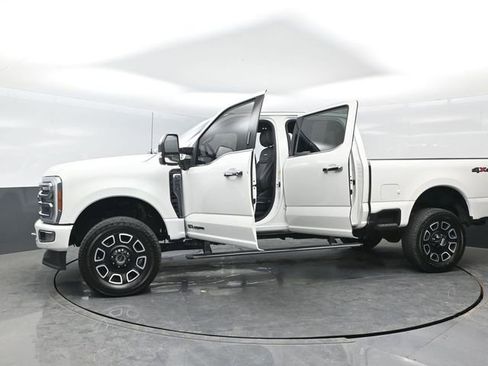 Certified 2023 Ford F250 Platinum AWD/4WD image 30