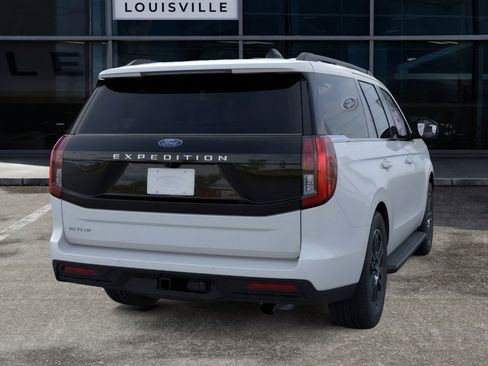 New 2026 Ford Expedition Active AWD/4WD image 8