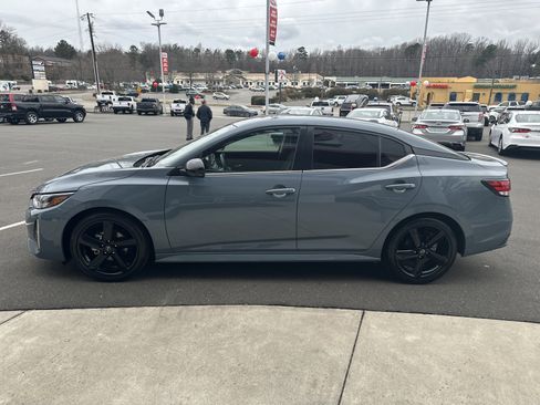Used 2024 Nissan Sentra SR image 5