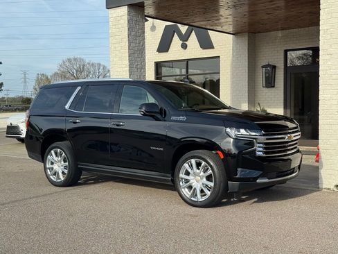 Used 2023 Chevrolet Tahoe High Country w/ Premium Package 2 RWD image 1