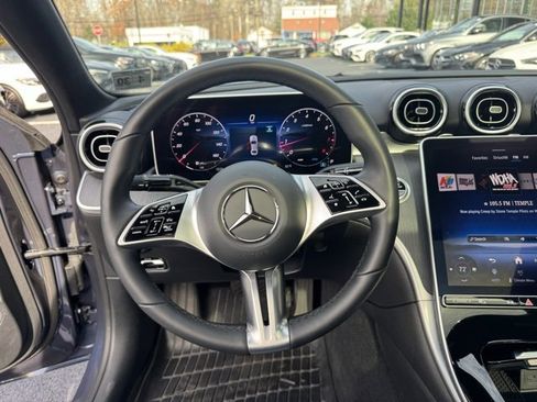 Used 2025 Mercedes-Benz C 300 4MATIC Sedan image 15