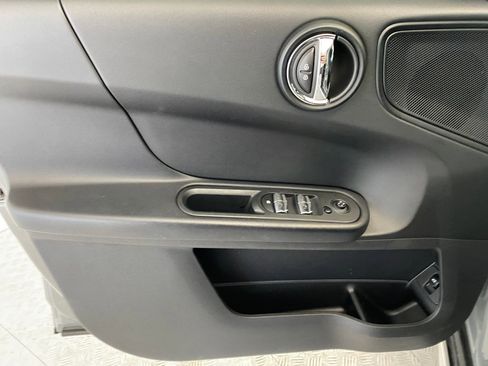 Used 2021 MINI Cooper Countryman Oxford Edition image 12