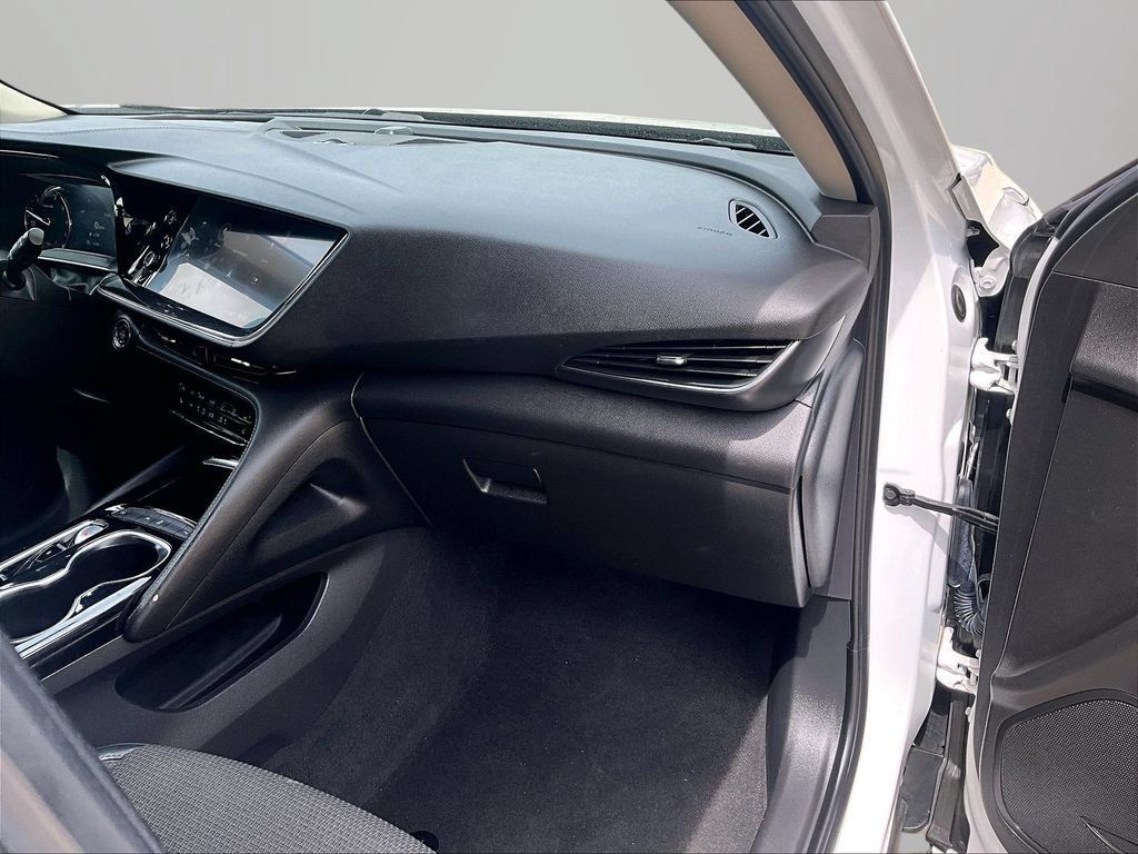 Used 2023 Buick Envision Preferred FWD image 18