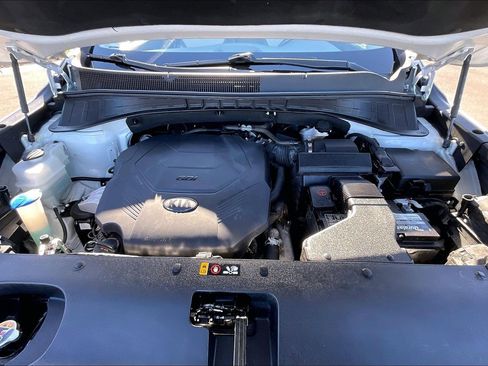 Used 2019 Kia Sorento SX image 31