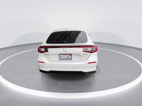 Used 2023 Honda Civic Sport image 11