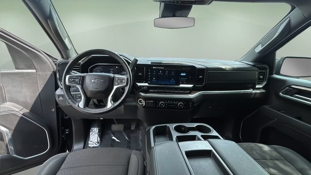 Used 2026 Chevrolet Silverado 1500 RST AWD/4WD image 16