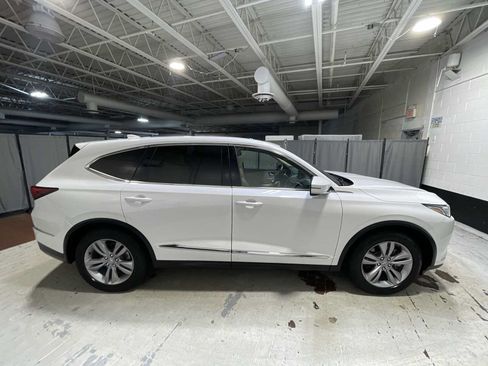 Certified 2024 Acura MDX SH-AWD image 27