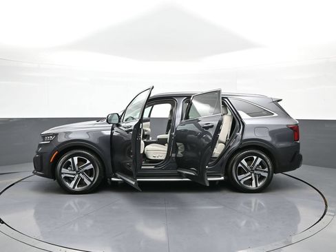 Certified 2023 Kia Sorento SX Prestige AWD/4WD image 45