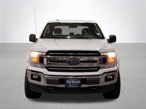 Used 2018 Ford F150 XLT image 4