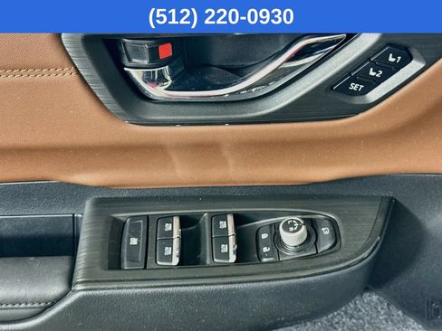 Used 2026 Subaru Outback Touring AWD/4WD image 22