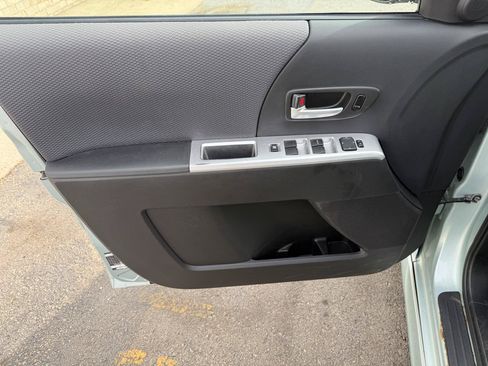 Used 2007 MAZDA MAZDA5 Touring FWD image 12