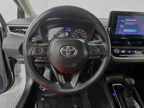Used 2024 Toyota Corolla LE image 18
