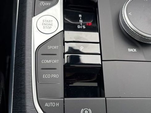 Used 2025 BMW 430i xDrive Coupe w/ M Sport Package image 25