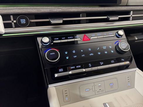 New 2026 Hyundai Santa Fe Calligraphy FWD image 33